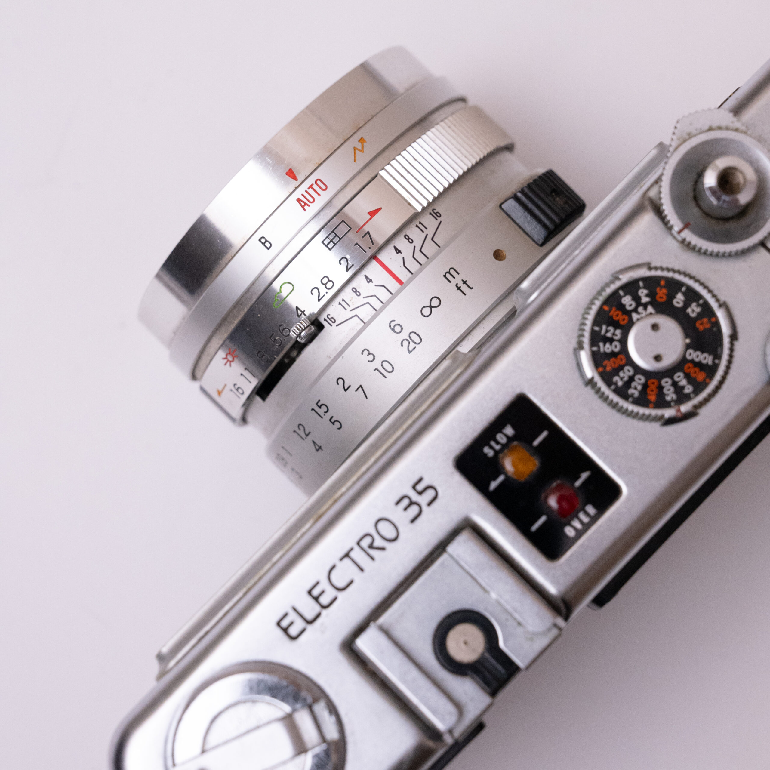 Yashica Electro 35 with Original Case - Image 8