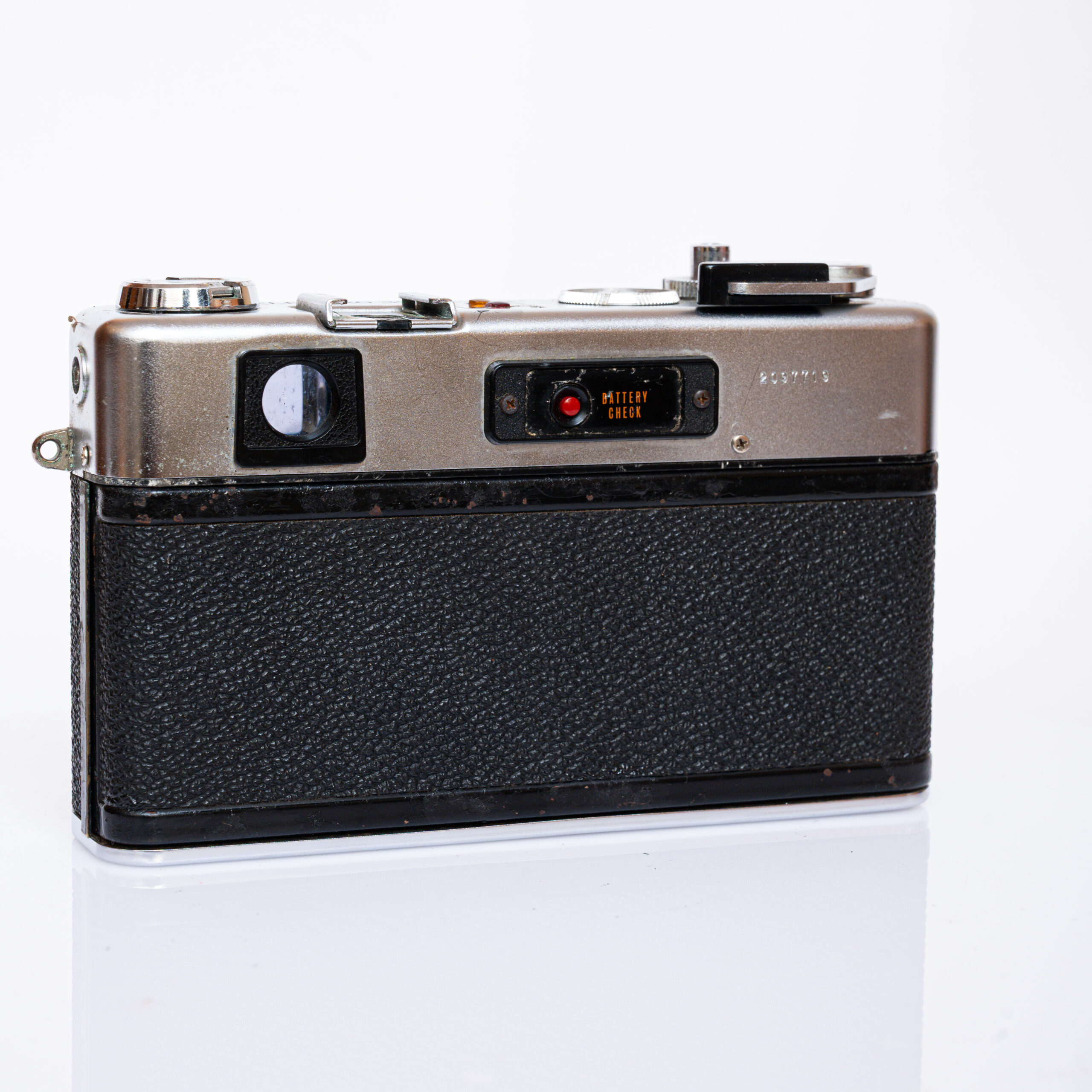Yashica Electro 35 - Image 3