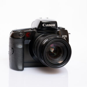 CANON EOS 5 + Canon EF 35-105mm F3.5-4.5