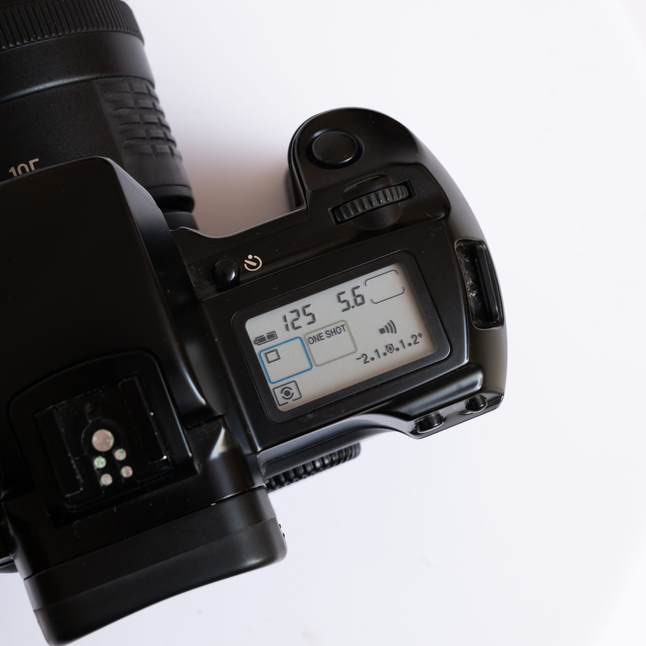 CANON EOS 5 + Canon EF 35-105mm F3.5-4.5 - Image 9