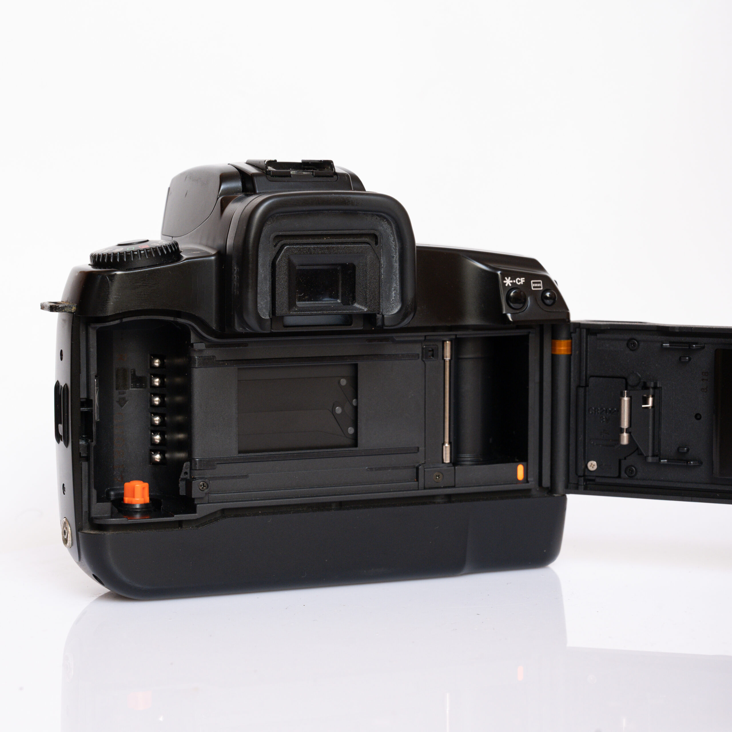 CANON EOS 5 + Canon EF 35-105mm F3.5-4.5 - Image 10