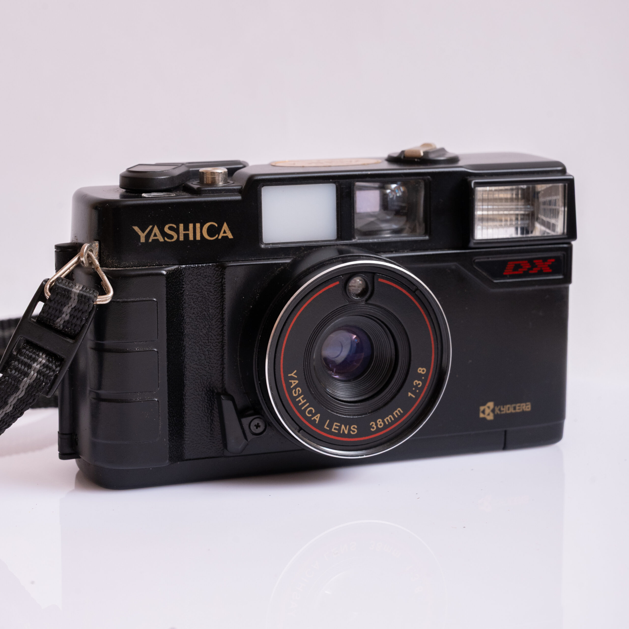Yashica MF-2 Super with original full body case - Image 3