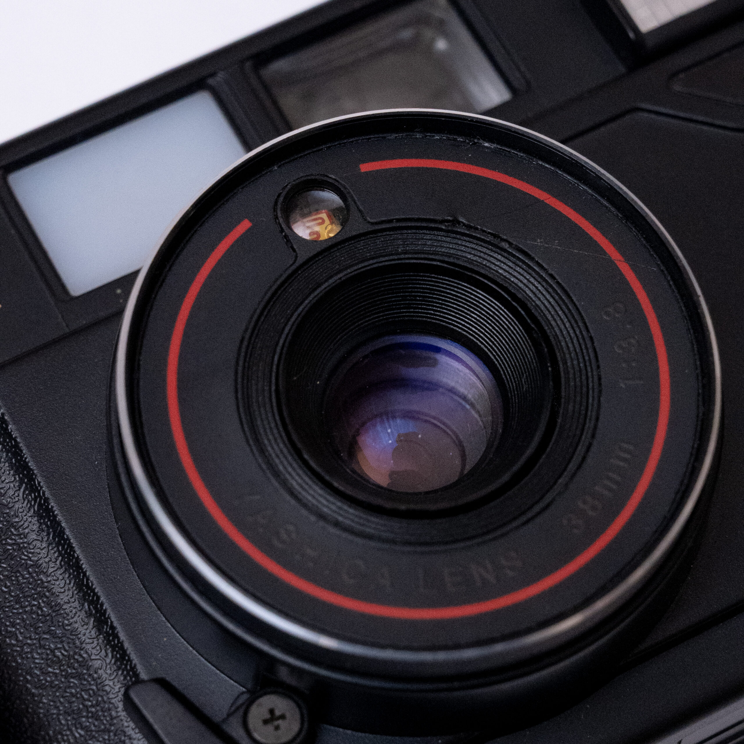 Yashica MF-2 Super - Image 2