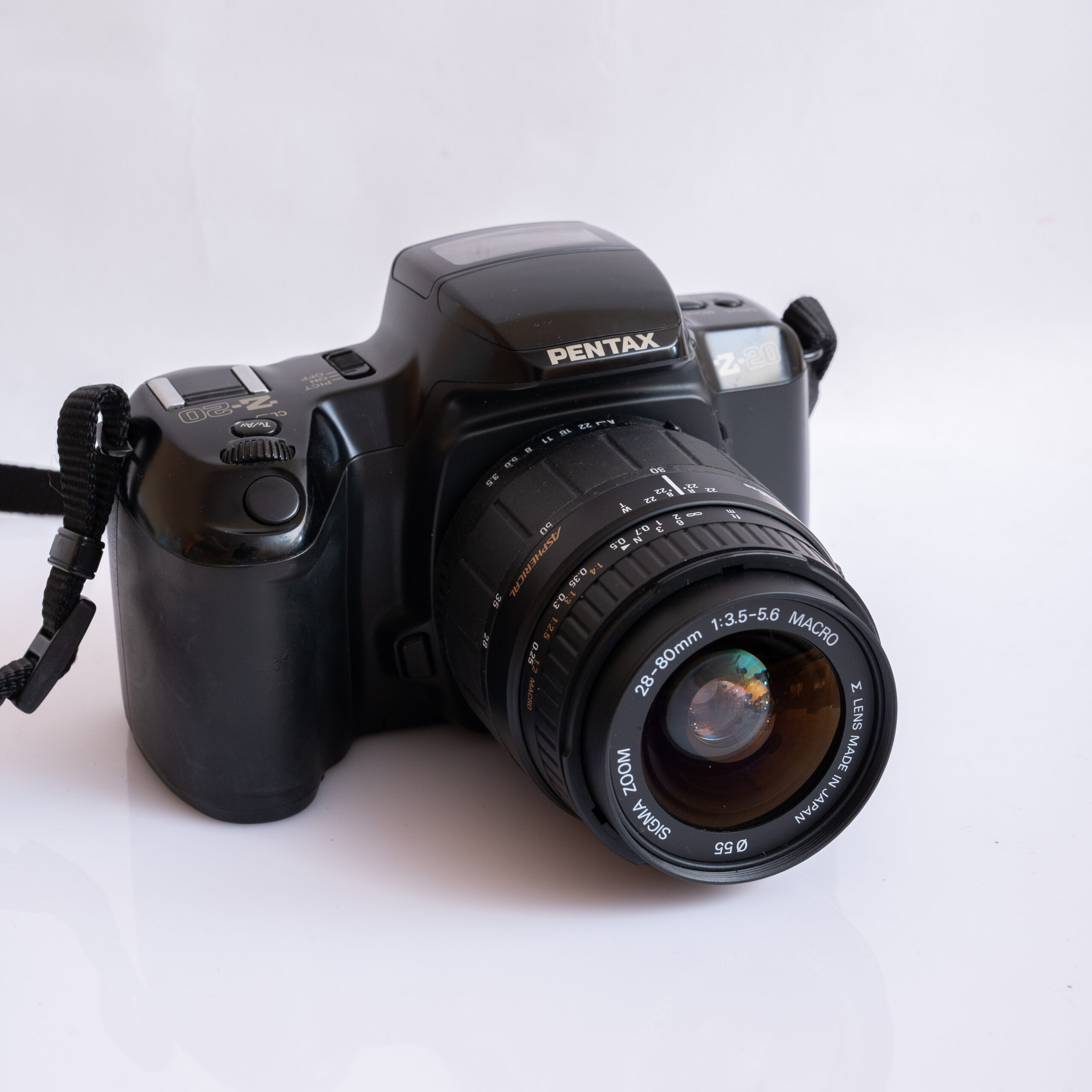 Pentax Z-20 with 28–80mm